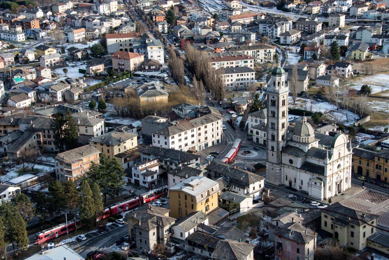 Hotel Bed & Rooms , Corte Rossa -1 Min Walk To Bernina Express تيرانو المظهر الخارجي الصورة