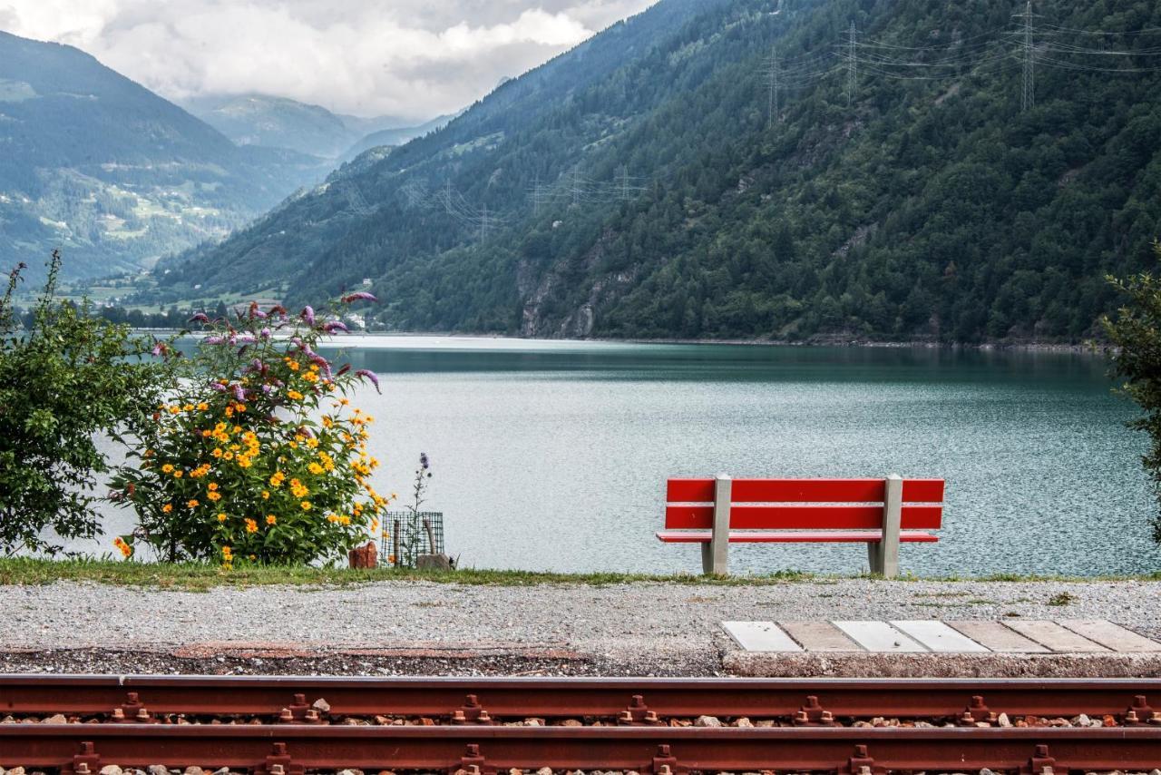 Hotel Bed & Rooms , Corte Rossa -1 Min Walk To Bernina Express تيرانو المظهر الخارجي الصورة